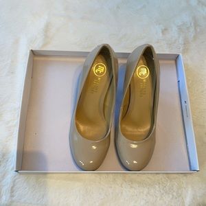 Patent leather nude pumps, comfy for all day wear!!